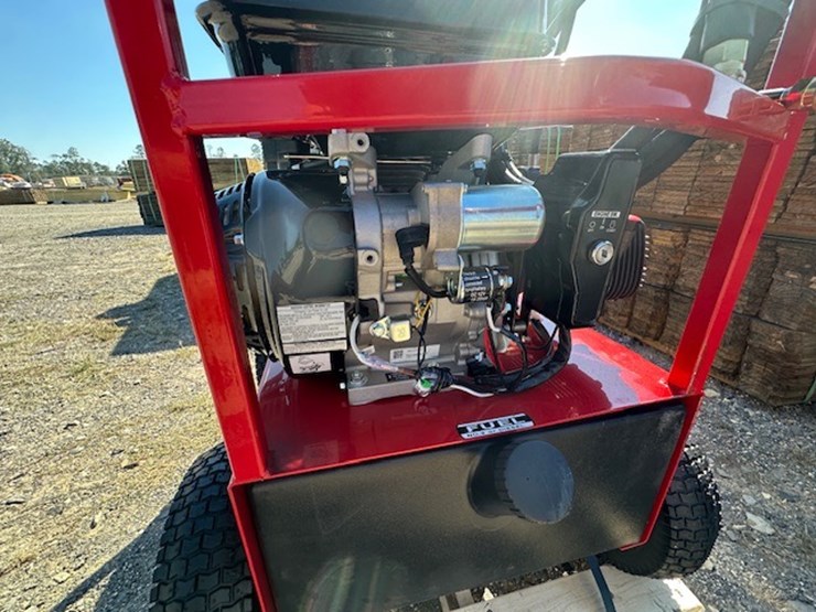 #24699-•-magnum-4000-series-gold-pressure-washer-image-12