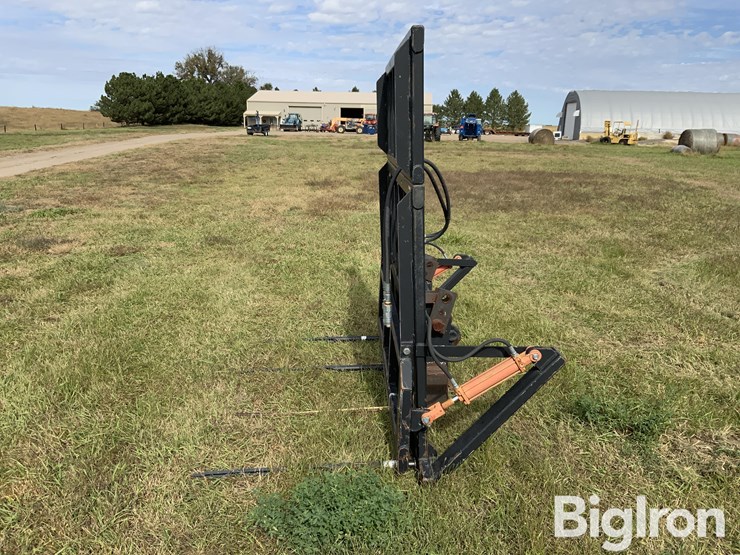 mds-hc243e-bale-stabber-w/hydraulic-push-off-image-8