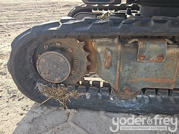 2013-kubota-u17-image-7