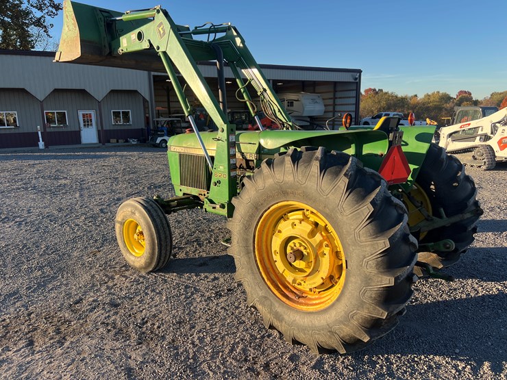 john-deere-2750-image-5