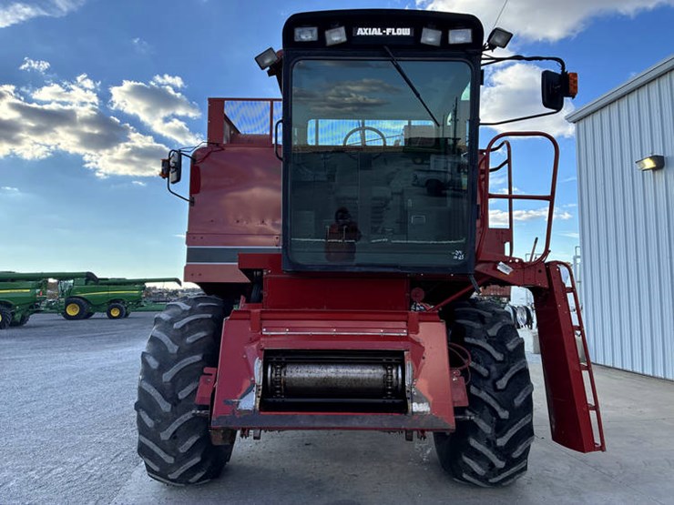 1992-case-ih-1640-image-9