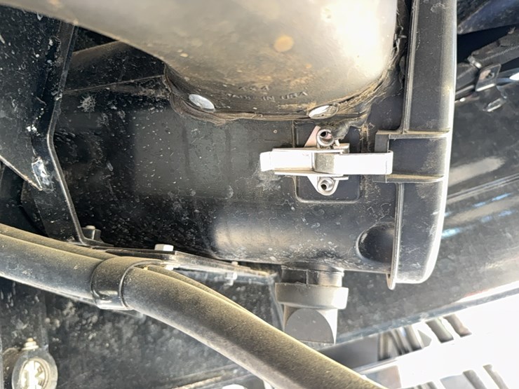 2023-case-ih-4350-patriot--sprayer-image-46