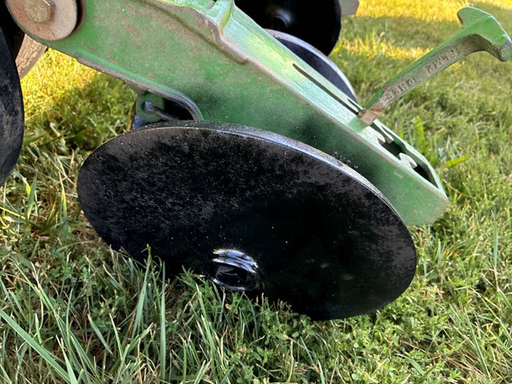 2011-john-deere-1790-image-17