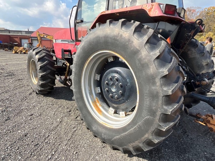 case-ih-5140-image-19
