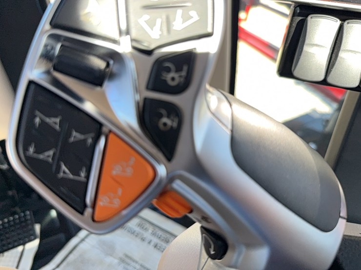 2023-case-ih-4350-patriot--sprayer-image-189