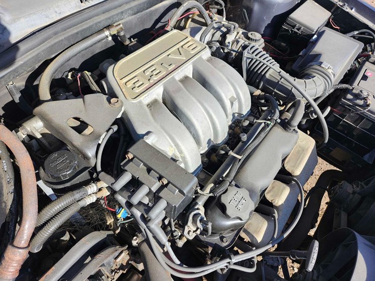 1990-chrysler-new-yorker-fifth-avenue-image-10