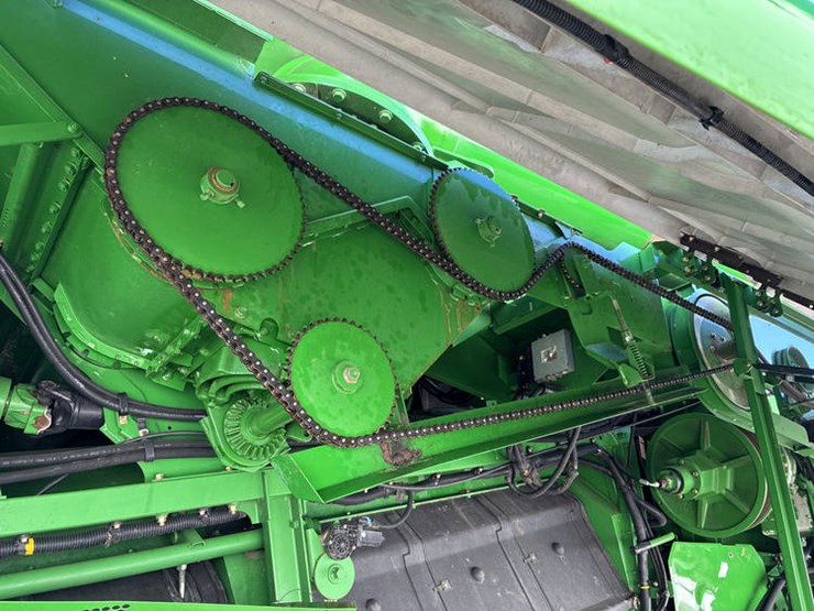 2009-john-deere-9770-sts-image-56