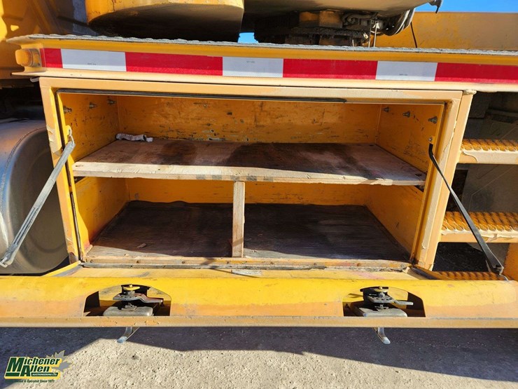 2009-international-workstar-7500-image-39