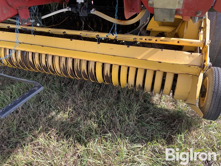 2013-new-holland-br7090-image-17