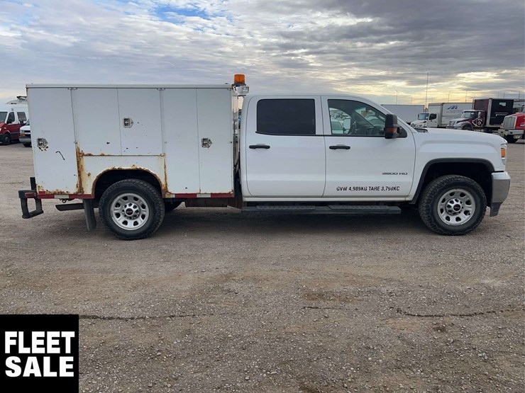 2018-gmc-sierra-3500hd-image-5