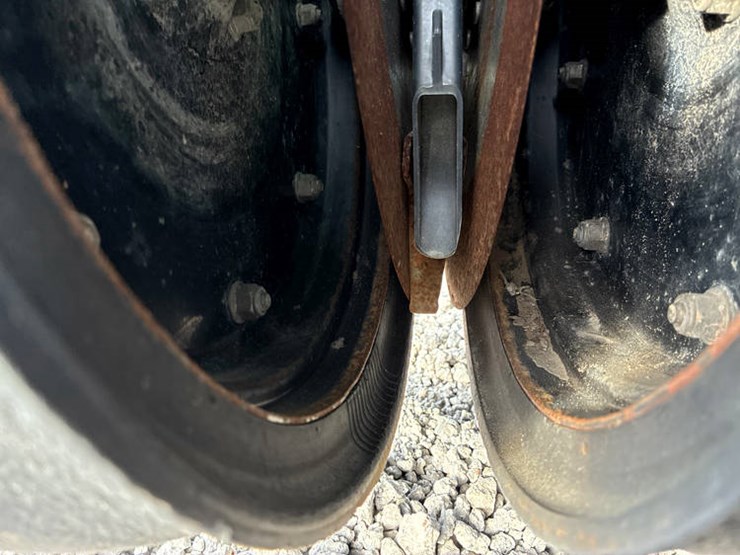 2018-john-deere-1795-image-28