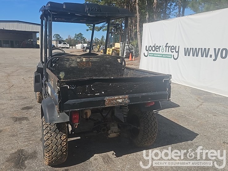 2021-club-car-carryall-1700-image-4