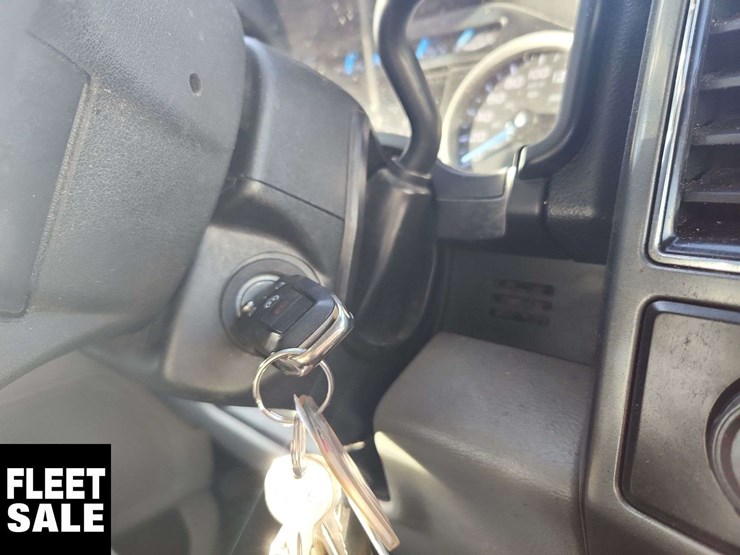 2020-ford-f550-image-11