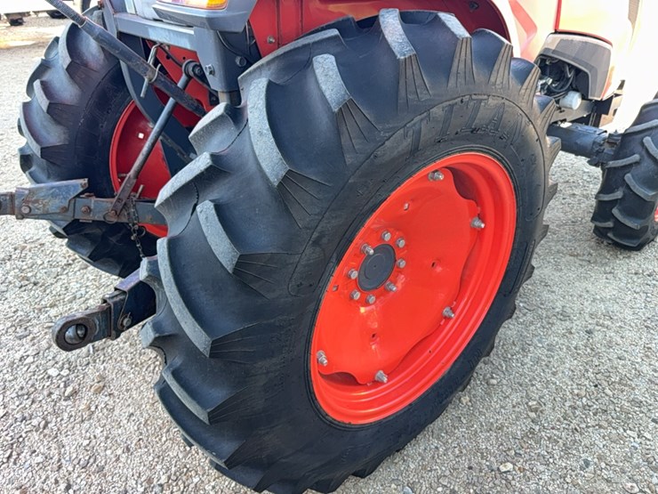 kubota-mx5200-image-27