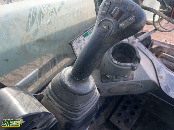 2015-bobcat-t550-image-16