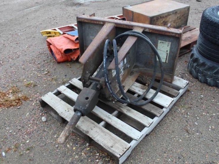 gehl-#tnb4b-concrete-striker/breaker-image-2