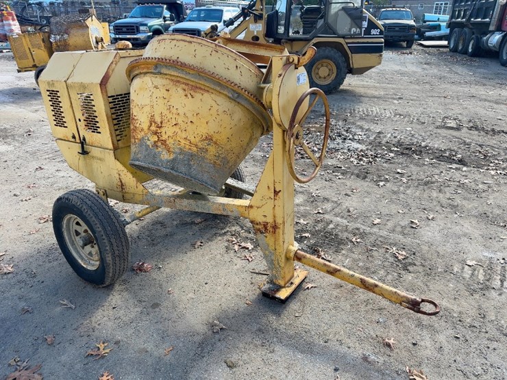 tow-behind-concrete-mixer-image-6