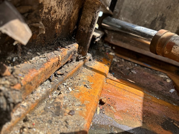 #9394-•-2007-mack-mr-mr600s-t/a-daycab-garbage-truck-vin:-1m2k189c07m036142-image-36