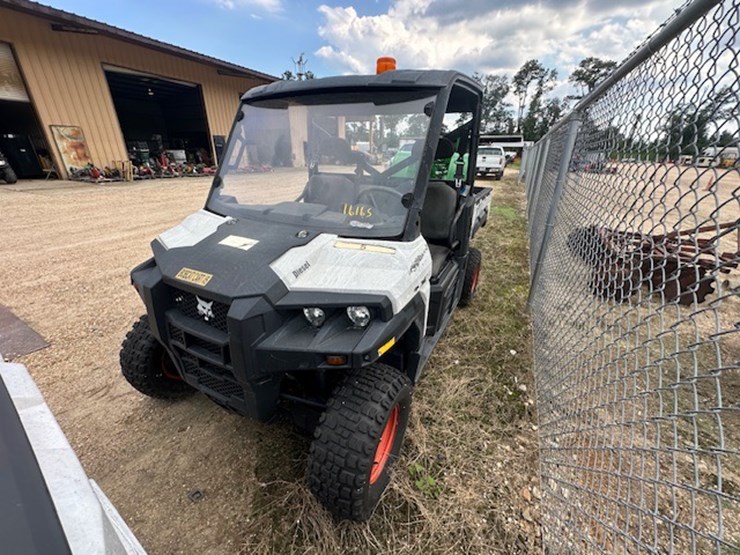 bobcat-3400-image-1