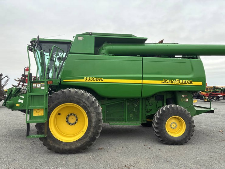 2004-john-deere-9660-sts-image-3