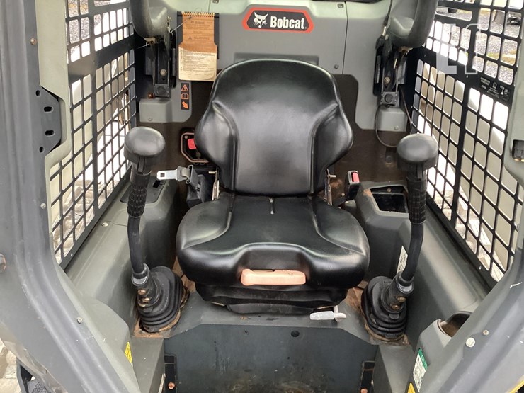 2021-bobcat-t62-image-14