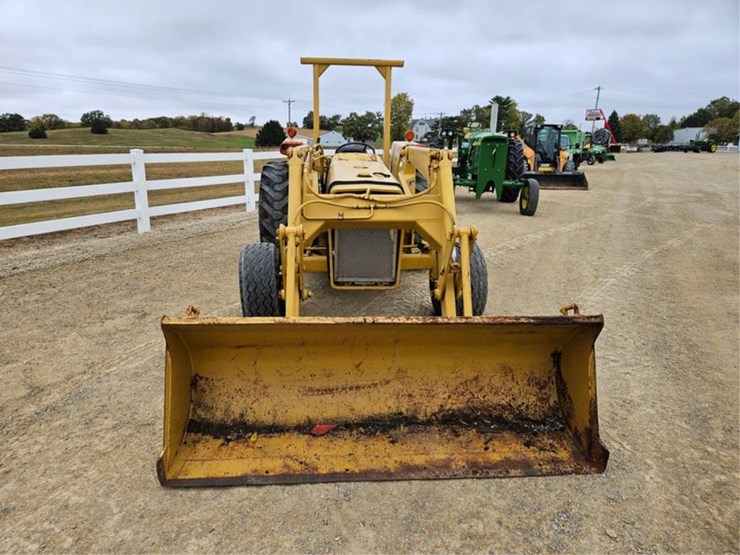 #3093-•-massey-ferguson-34a-tractor/loader-image-8