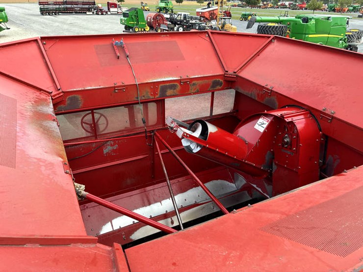 1990-case-ih-1660-image-85