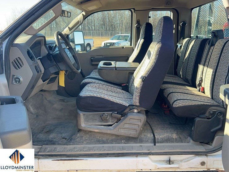 2009-ford-f250-image-14