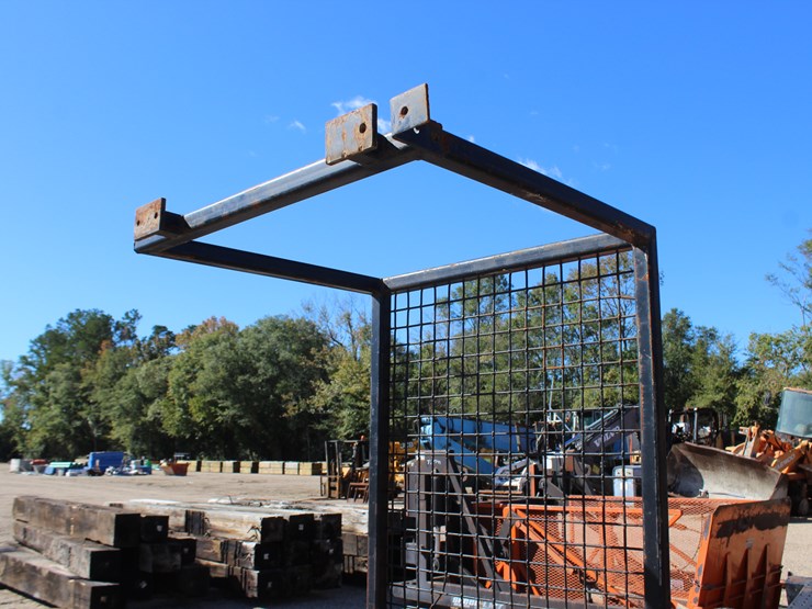 #3486-•-side-and-rear-guard-for-tractor-image-4