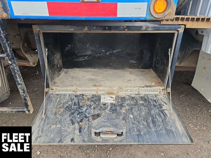 2008-dodge-ram-5500-image-27