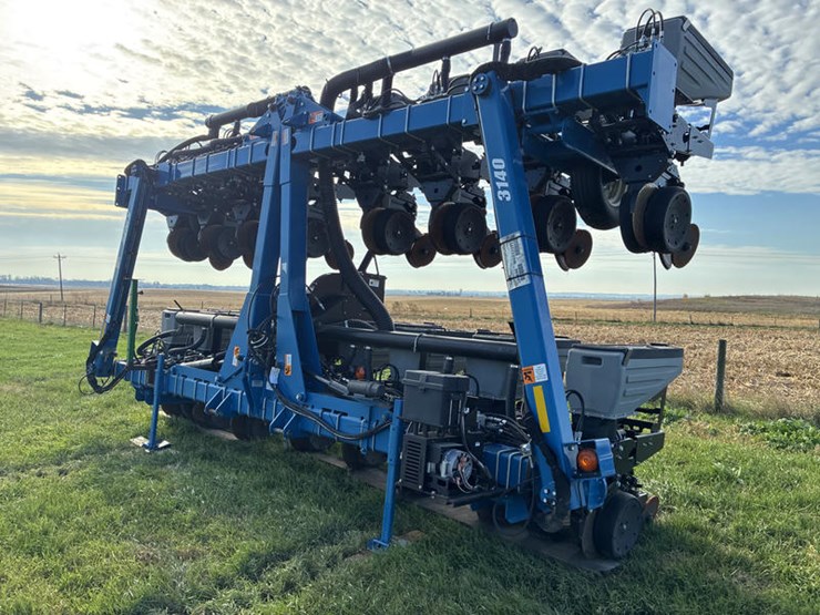 2019-kinze-3140-image-5