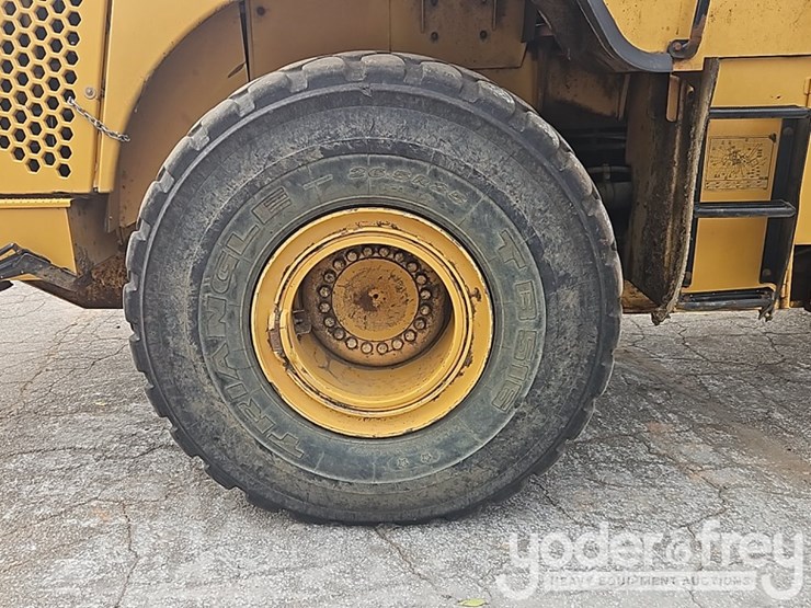 2011-caterpillar-972k-image-13