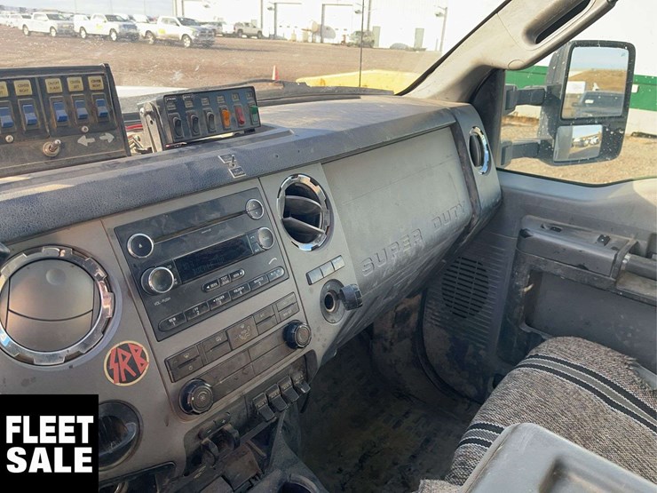 2012-ford-f550-image-14