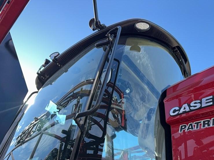 2023-case-ih-4350-patriot--sprayer-image-22