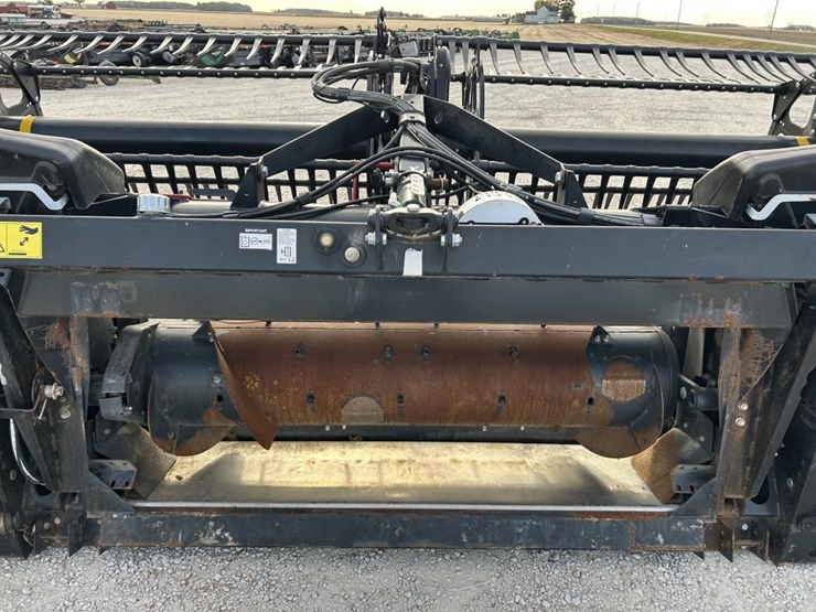 2019-mac-don-fd140-image-10