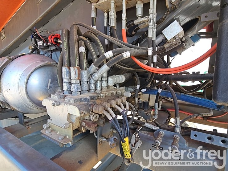 2017-snorkel-tb86j-image-42