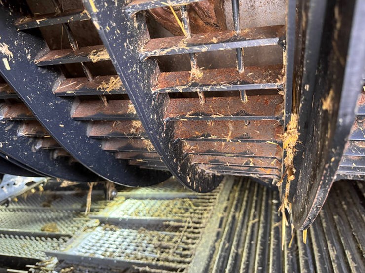 2023-case-ih-8250-image-29