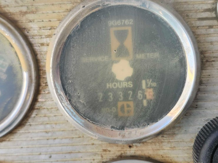 1980-caterpillar-627b-push-pull-scraper-image-60