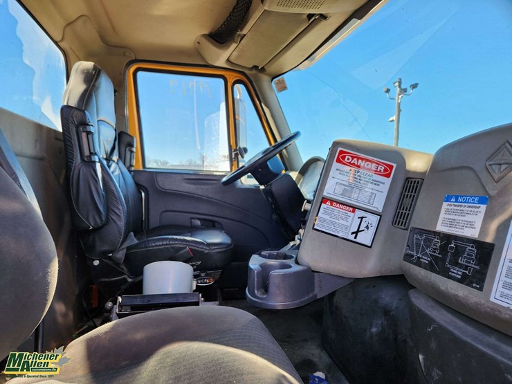 2009-international-workstar-7500-image-66