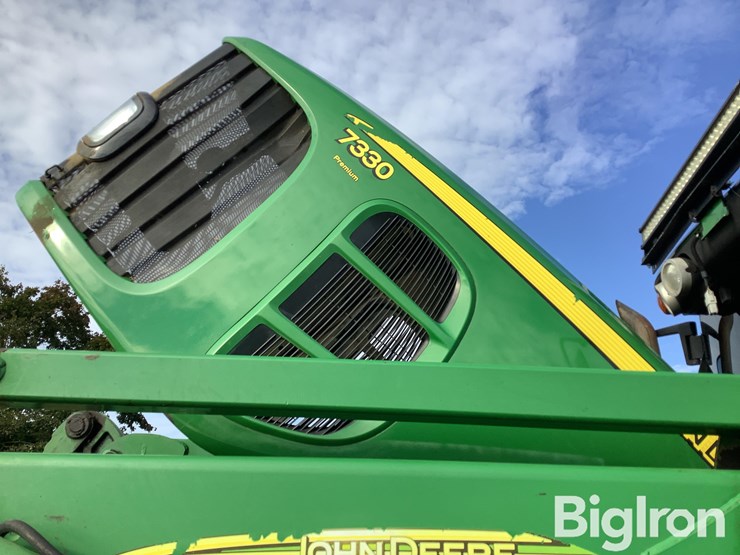john-deere-7330-premium-image-9