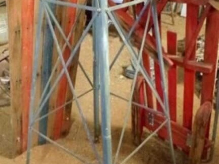 7'-metal-windmill-image-2
