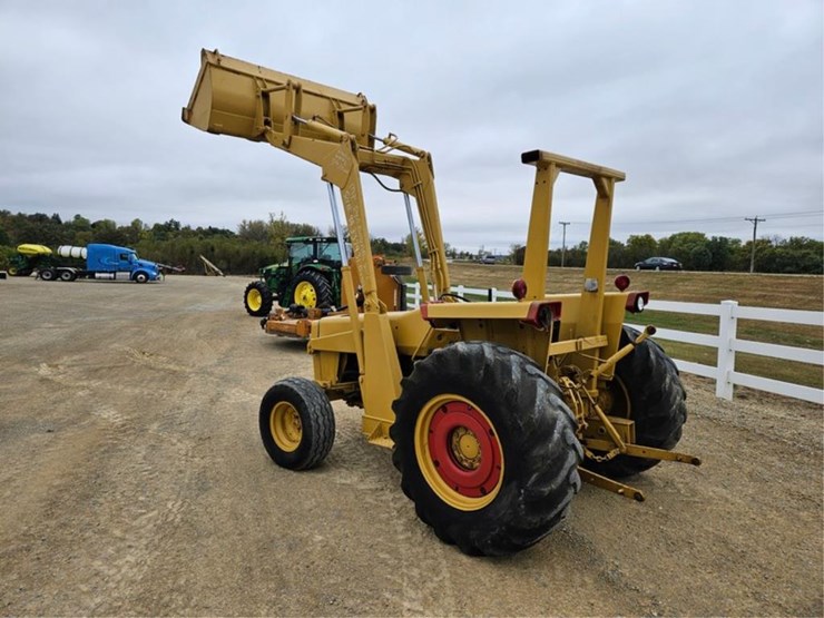 #3093-•-massey-ferguson-34a-tractor/loader-image-14