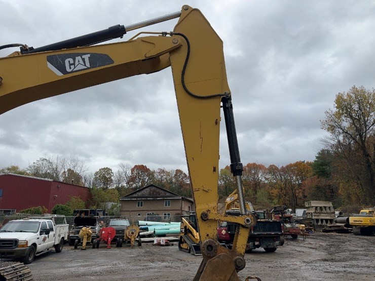 2008-caterpillar-330dl-hydraulic-excavator-image-10