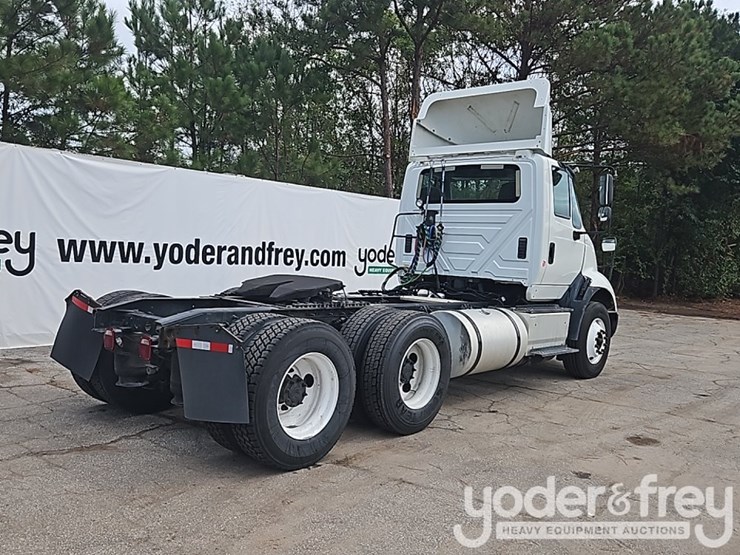 2017-international-8600-image-4