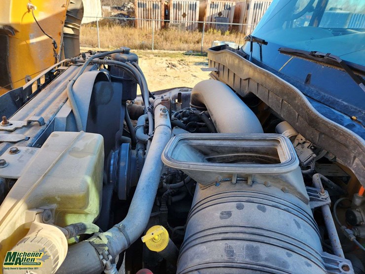 2009-international-workstar-7500-image-50