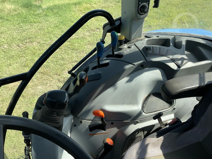 2018-new-holland-t4.110-image-14