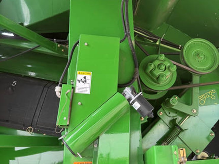 2005-john-deere-9560-sts-image-28