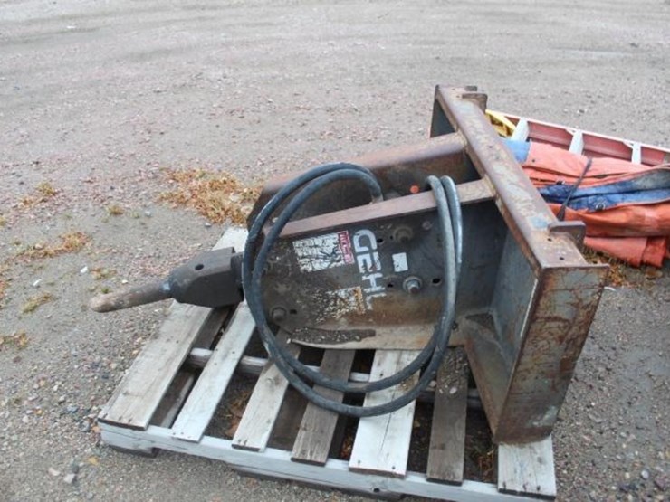 gehl-#tnb4b-concrete-striker/breaker-image-3