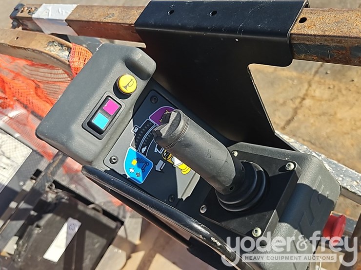 2018-jlg-20mvl-image-23