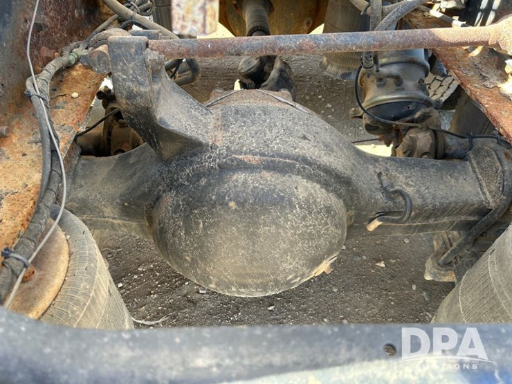 2005-ihc-4400-dry-tender-truck-(cp1274,-unit-ag706)-image-24